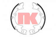 Комлект тормозных накладок NK 2732604