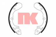 Комлект тормозных накладок NK 2735679