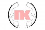 Комлект тормозных накладок NK 2745423