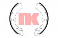 Комлект тормозных накладок NK 2752405
