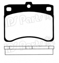 Комплект тормозных колодок IPS Parts IBD-1605
