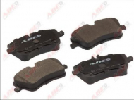 Комплект тормозных колодок ABE C1M025ABE