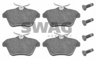 Комплект тормозных колодок SWAG 74 91 6245