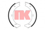 Комлект тормозных накладок NK 2733722