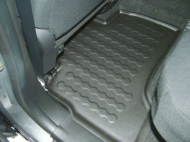 Резиновый коврик CARBOX 42-7840