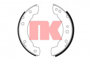 Комлект тормозных накладок NK 2725301