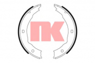 Комлект тормозных накладок NK 2737655