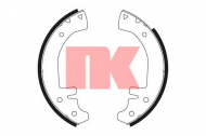 Комлект тормозных накладок NK 2739234