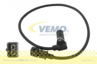 Датчик VEMO V24-72-0067