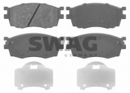 Комплект тормозных колодок SWAG 90 91 6699