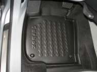 Резиновый коврик CARBOX 40-1826