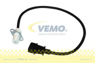 Датчик VEMO V24-72-0064