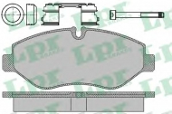 Комплект тормозных колодок LPR 05P1297