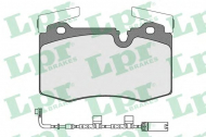 Комплект тормозных колодок LPR 05P1556A