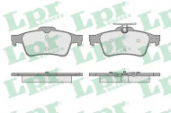 Комплект тормозных колодок LPR 05P1637