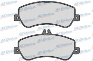 Комплект тормозных колодок ACDelco AC0581762D