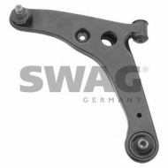 Рычаг независимой подвески колеса SWAG 80 93 2071