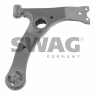 Рычаг независимой подвески колеса SWAG 81 92 6597