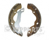 Комлект тормозных накладок NIPPARTS N3500324