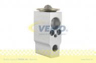 Клапан VEMO V30-77-0138
