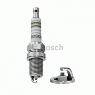 Свеча зажигания BOSCH 0 241 240 585