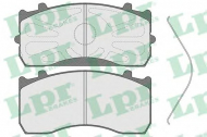 Комплект тормозных колодок LPR 05P1683