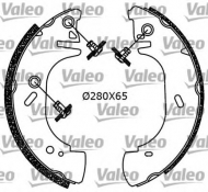 Комлект тормозных накладок VALEO 553849