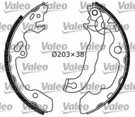 Комлект тормозных накладок VALEO 553783