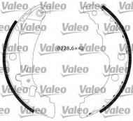 Комлект тормозных накладок VALEO 553812