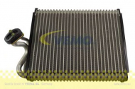 Испаритель VEMO V30-65-0037