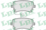 Комплект тормозных колодок LPR 05P1206