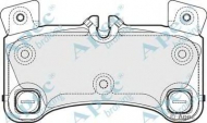 Комплект тормозных колодок APEC braking PAD1671