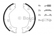 Комлект тормозных накладок BOSCH 0 986 487 542