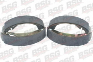 Комлект тормозных накладок BSG BSG 65-205-002