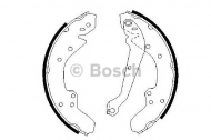 Комлект тормозных накладок BOSCH 0 986 487 146