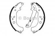 Комлект тормозных накладок BOSCH 0 986 487 696