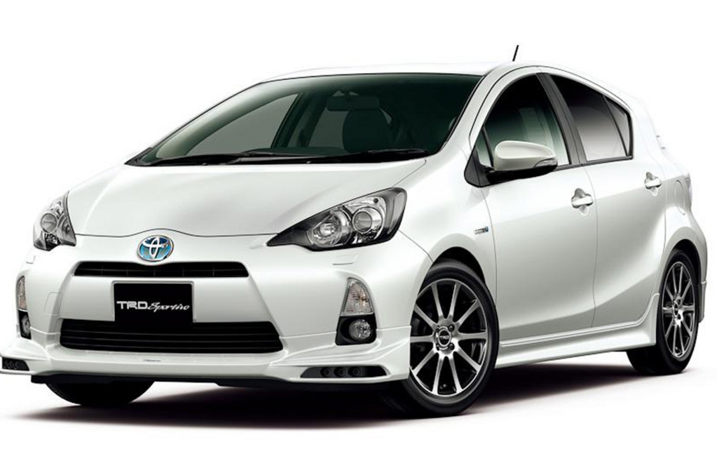 TOYOTA AQUA (_NHP1_)