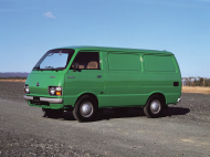 TOYOTA HIACE IV грузовой (LXH1_, RCH1_,