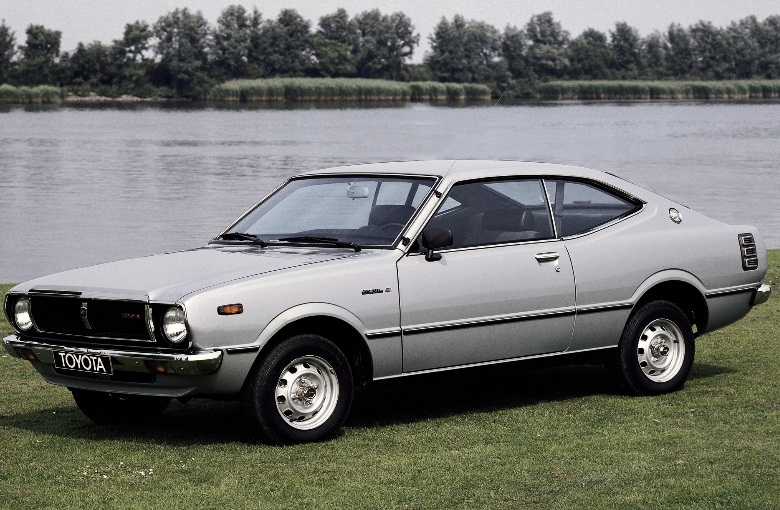 TOYOTA COROLLA купе (KE)