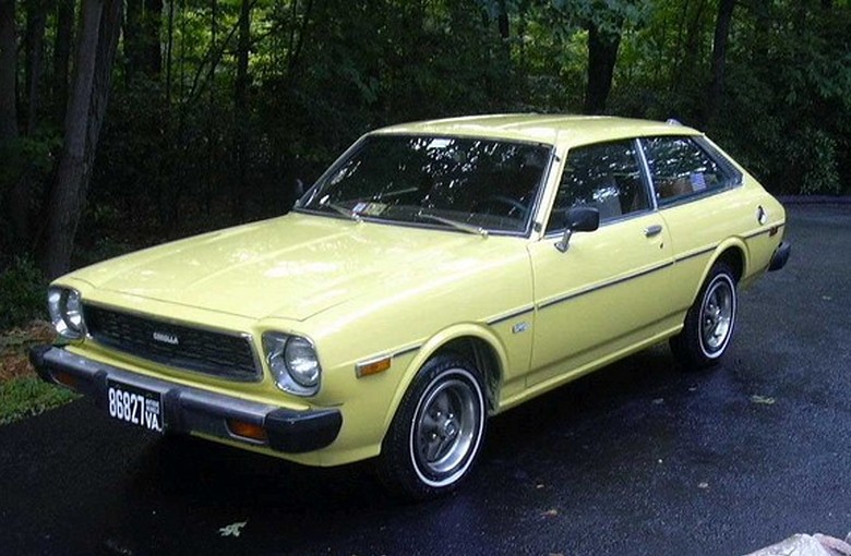 TOYOTA COROLLA Combi (KE)