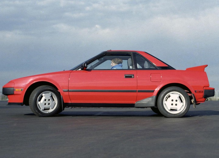 TOYOTA MR 2 I (AW1_)