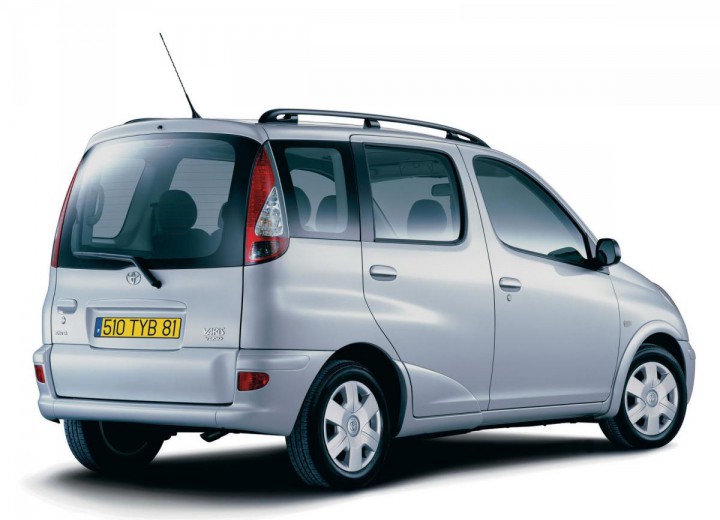 TOYOTA FUN CARGO (_NLP2_, _NCP2_)