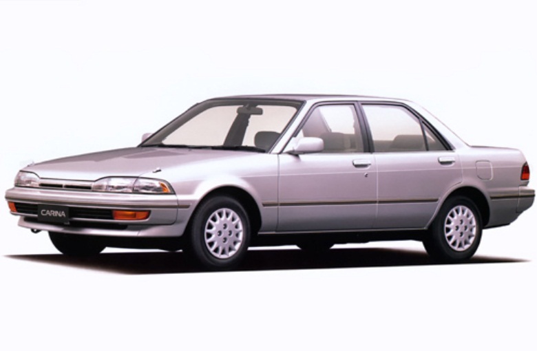 TOYOTA CARINA Mk II седан (_T17_)