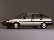 TOYOTA CORONA хетчбек