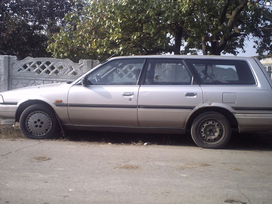 TOYOTA VISTA универсал (CV2_, SV2_)