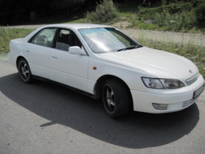 TOYOTA WINDOM (MCV2_)
