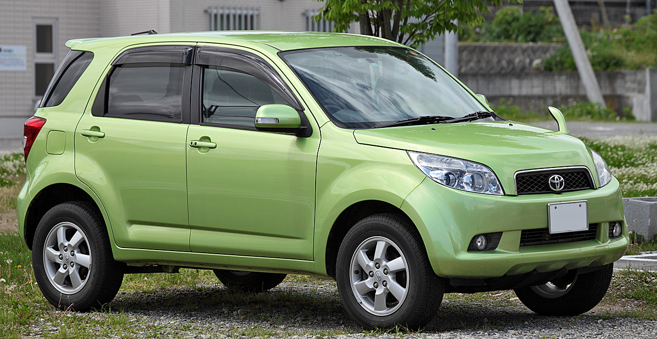 TOYOTA RUSH вездеход закрытый (J2_)