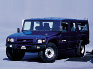 TOYOTA MEGA CRUISER (BXD2_)