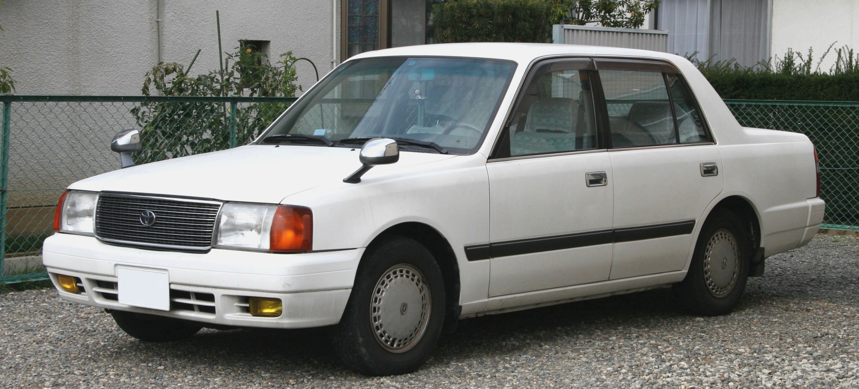 TOYOTA COMFORT (YXS1_, TSS1_, LXS1_)