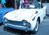 TRIUMPH TR 4A